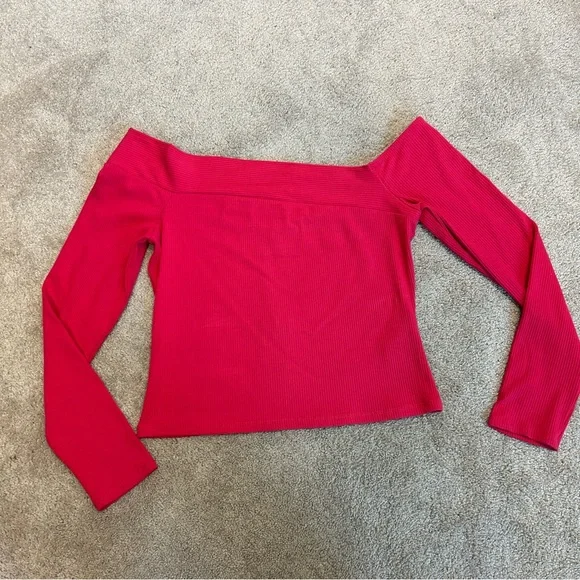 Guess Amelia Off Shoulder Fitted Ribbed Top In Fruit Punch Pink Sz L NWT - Picture 5 of 11